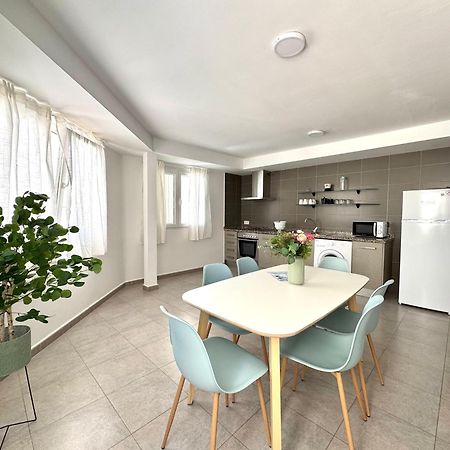 Apartamentos Gandia Familiar 3000 Eksteriør billede