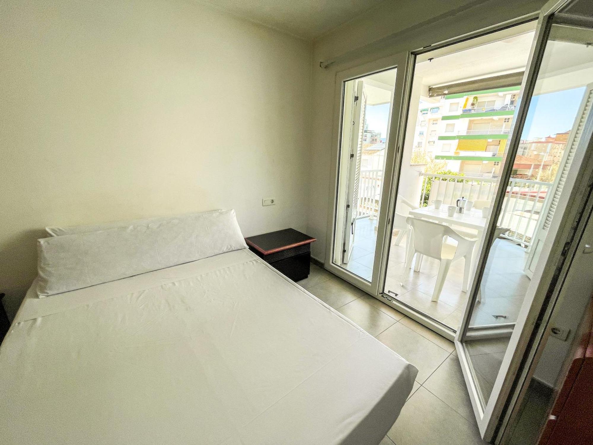 Apartamentos Gandia Familiar 3000 Eksteriør billede